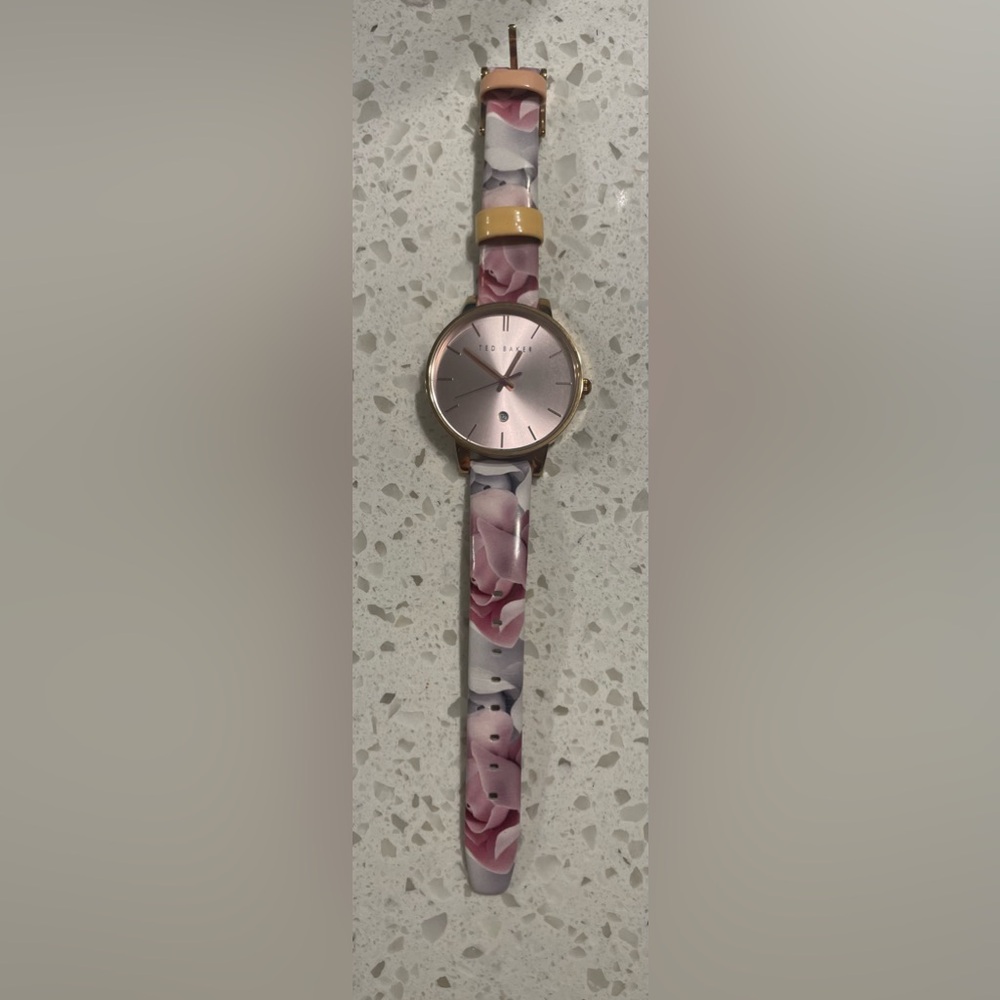 Beautiful  Ted Baker Watch rose gold and flowers